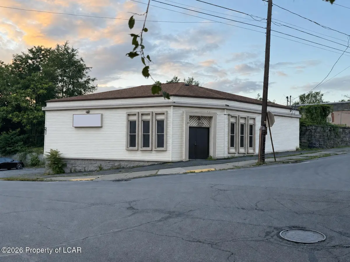 99 N Church Street, Carbondale - 1 bath - 3,360 SF