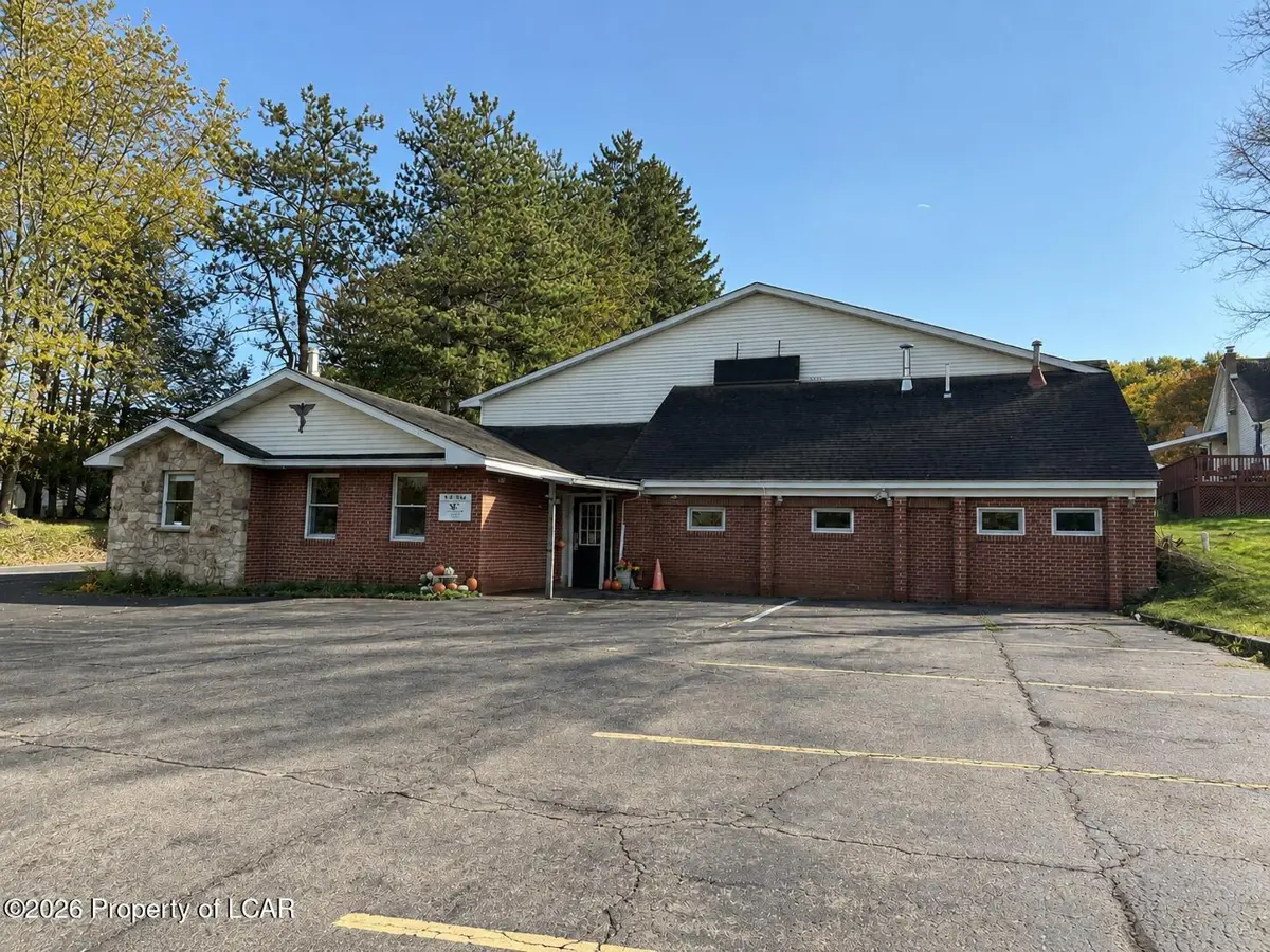 3130 Memorial Highway, Dallas - 3 bath - 5,325 SF