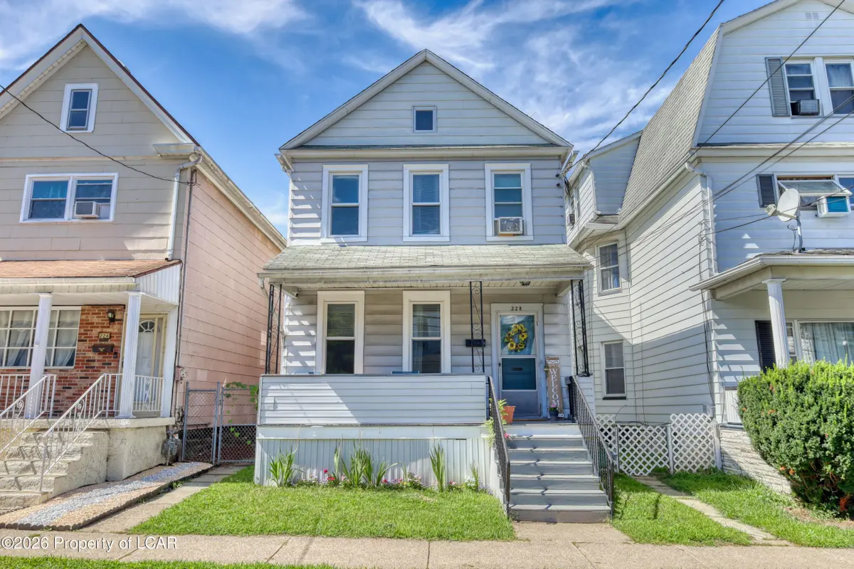 228 Madison Street, Wilkes-Barre - 3 bed - 1 bath - 1,516 SF