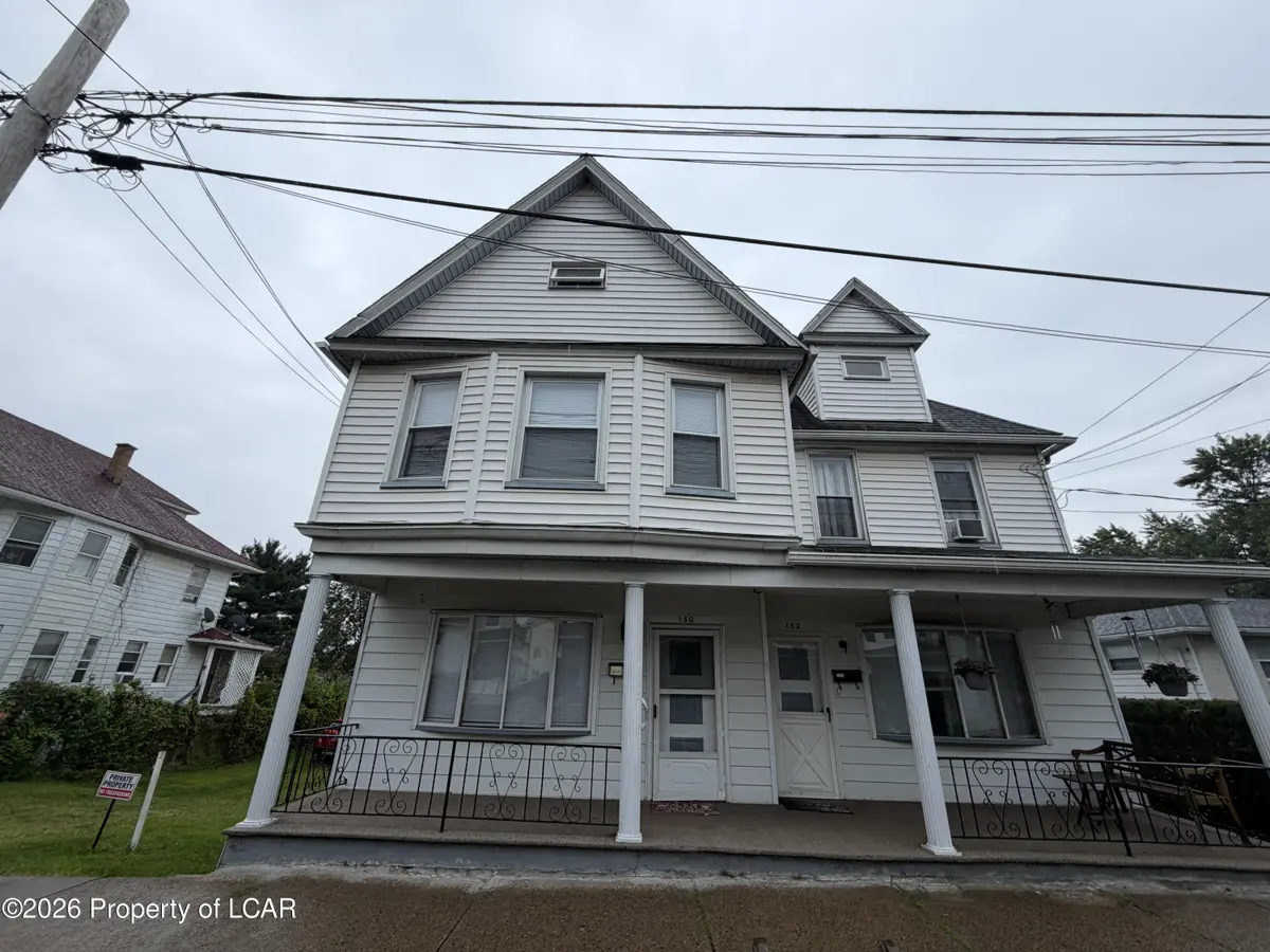 150 Main Street, Kingston - 4 bed - 2 bath - 1,656 SF