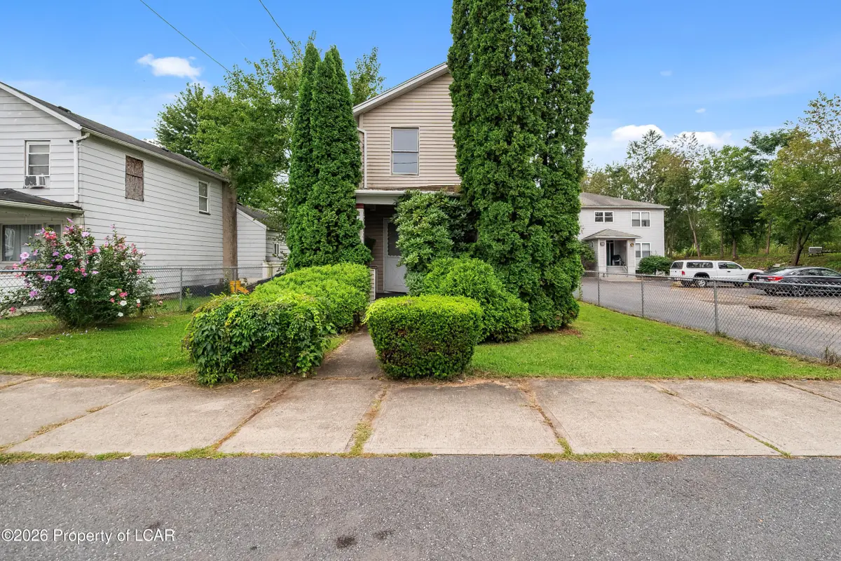 153 Valley Street, Exeter - 2 bed - 1 bath - 1,100 SF
