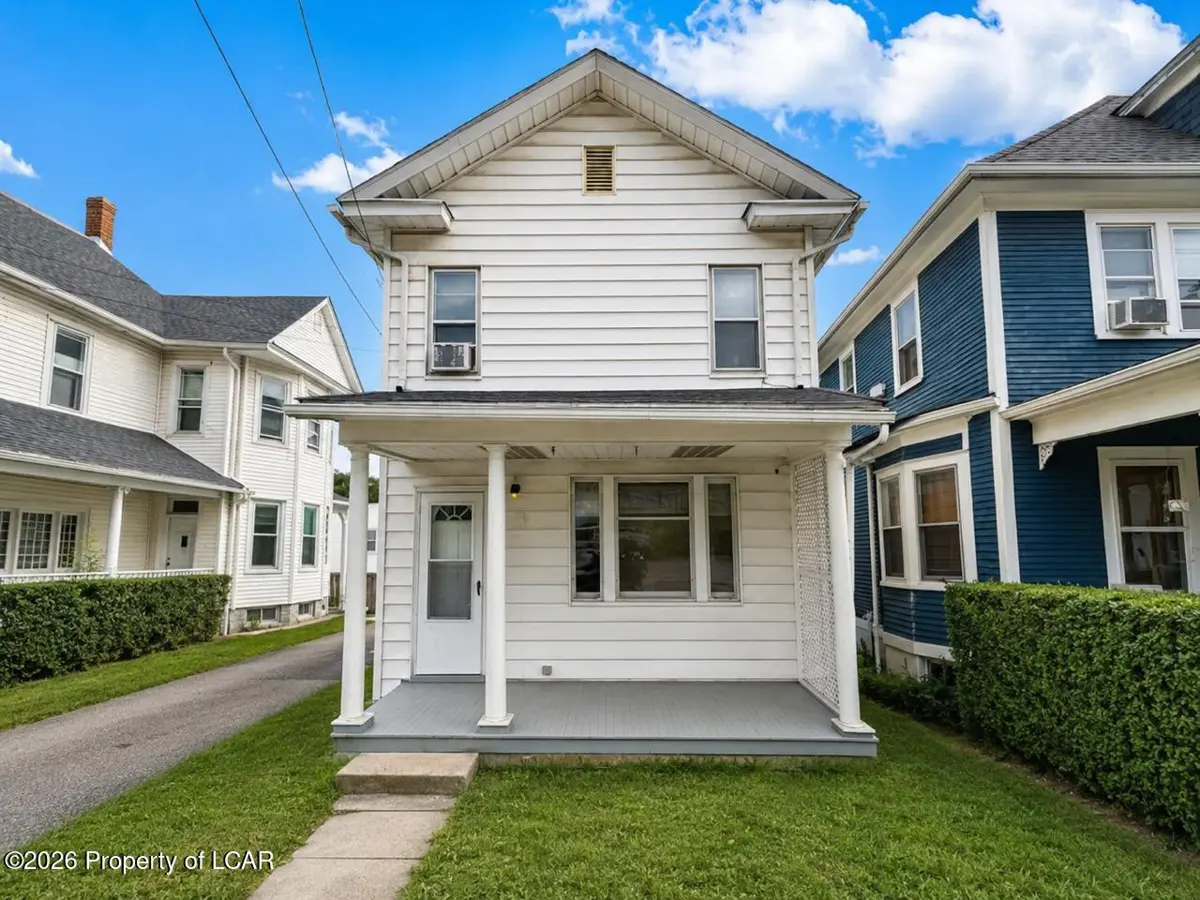 328 E Main Street, Nanticoke - 3 bed - 1 bath - 1,548 SF