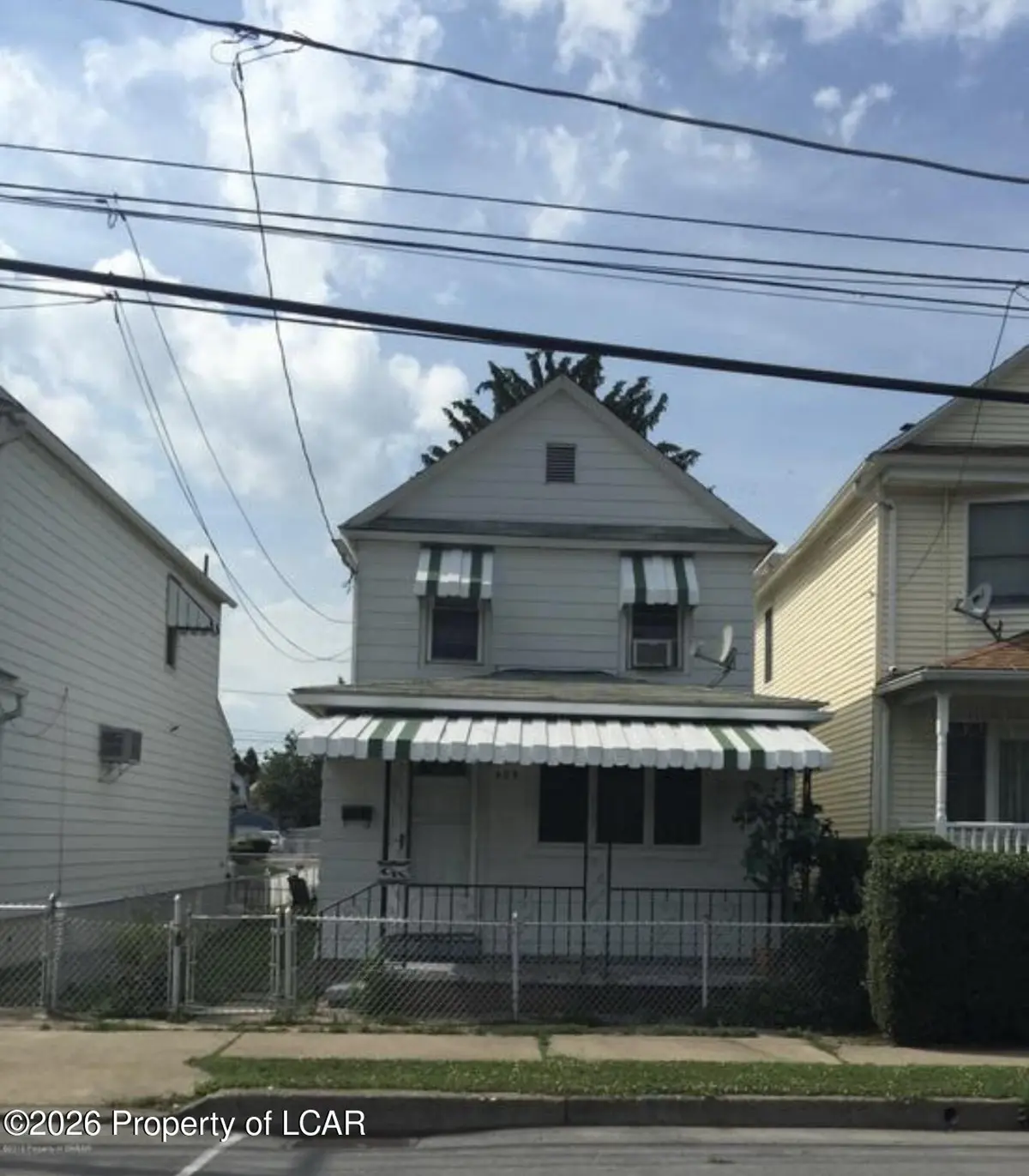 425 S Empire Street, Wilkes-Barre - 2 bed - 1 bath - 986 SF