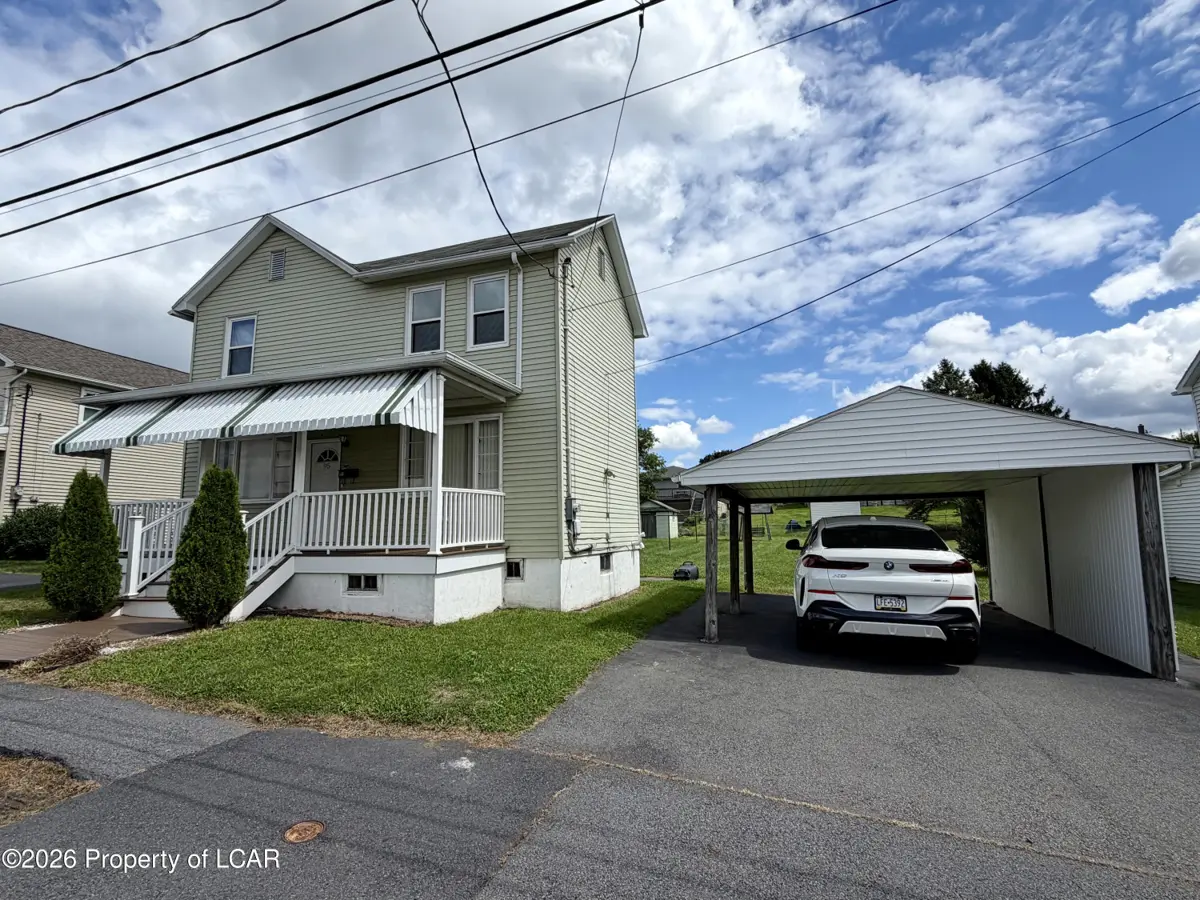 95 Powell Street, Plains - 3 bed - 2 bath - 1,500 SF