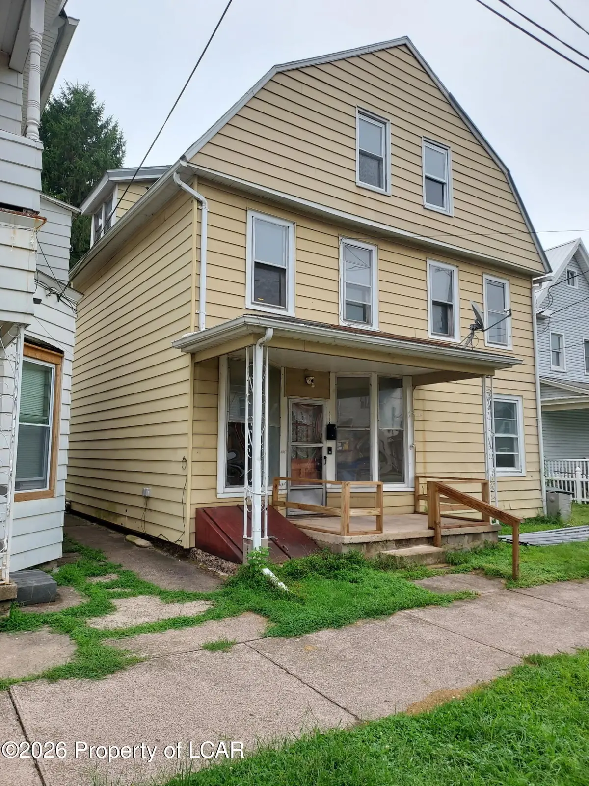 806 N Vine Street, Berwick - 2,080 SF