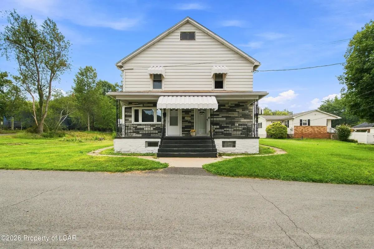 54 Humphrey Street, Old Forge - 2 bed - 1 bath - 1,150 SF