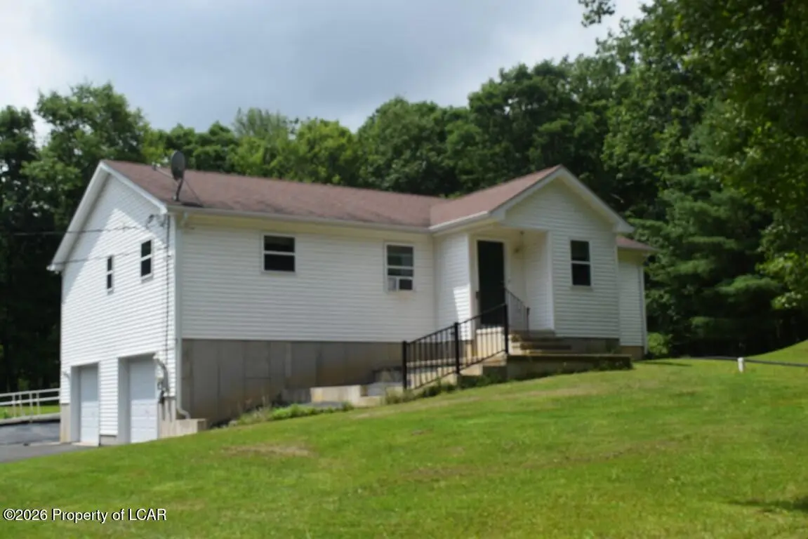 727 Toll Road, Effort - 3 bed - 3 bath - 1,577 SF