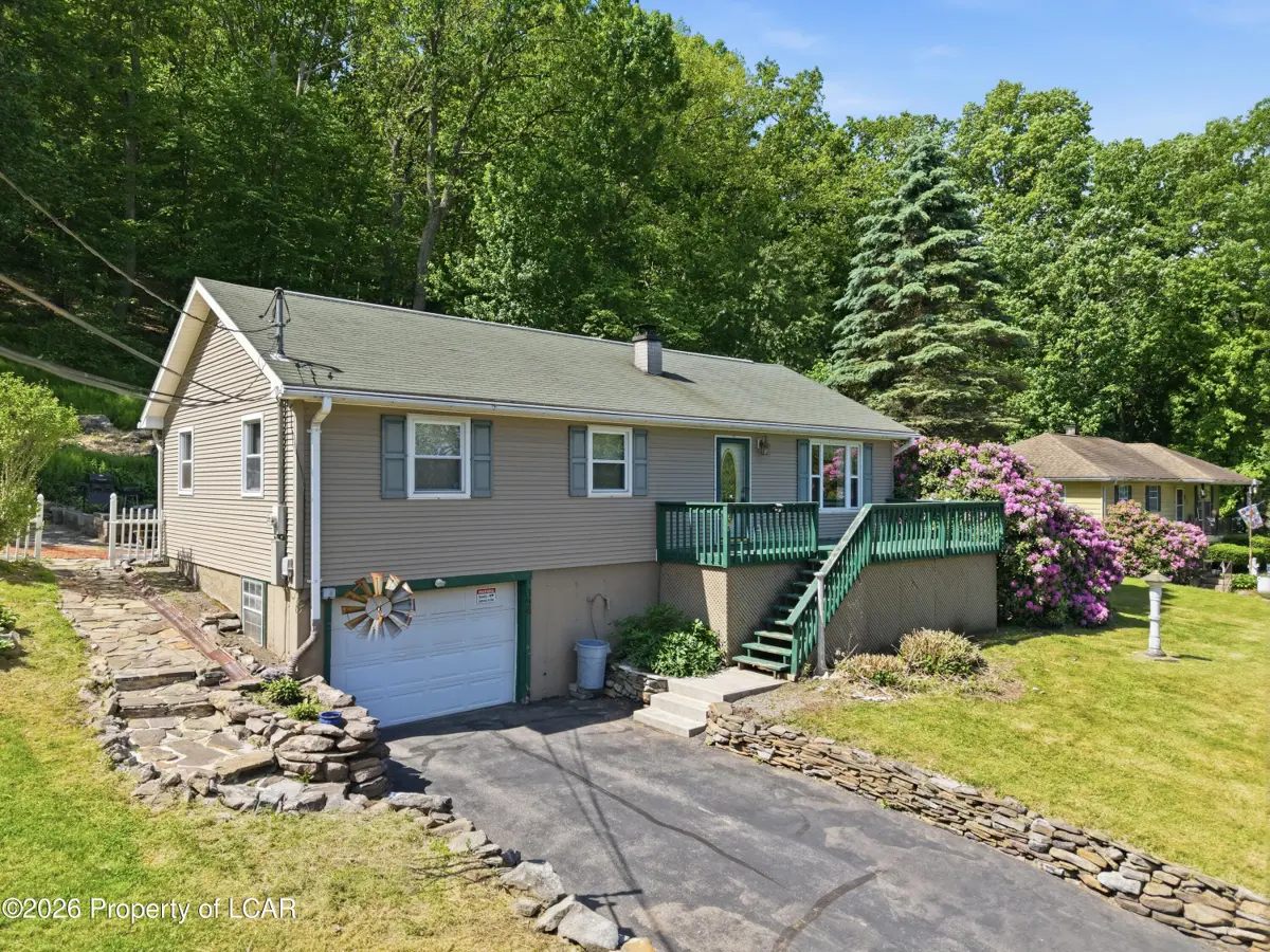 396 State Route 93, Sugarloaf - 2 bed - 2 bath - 1,486 SF