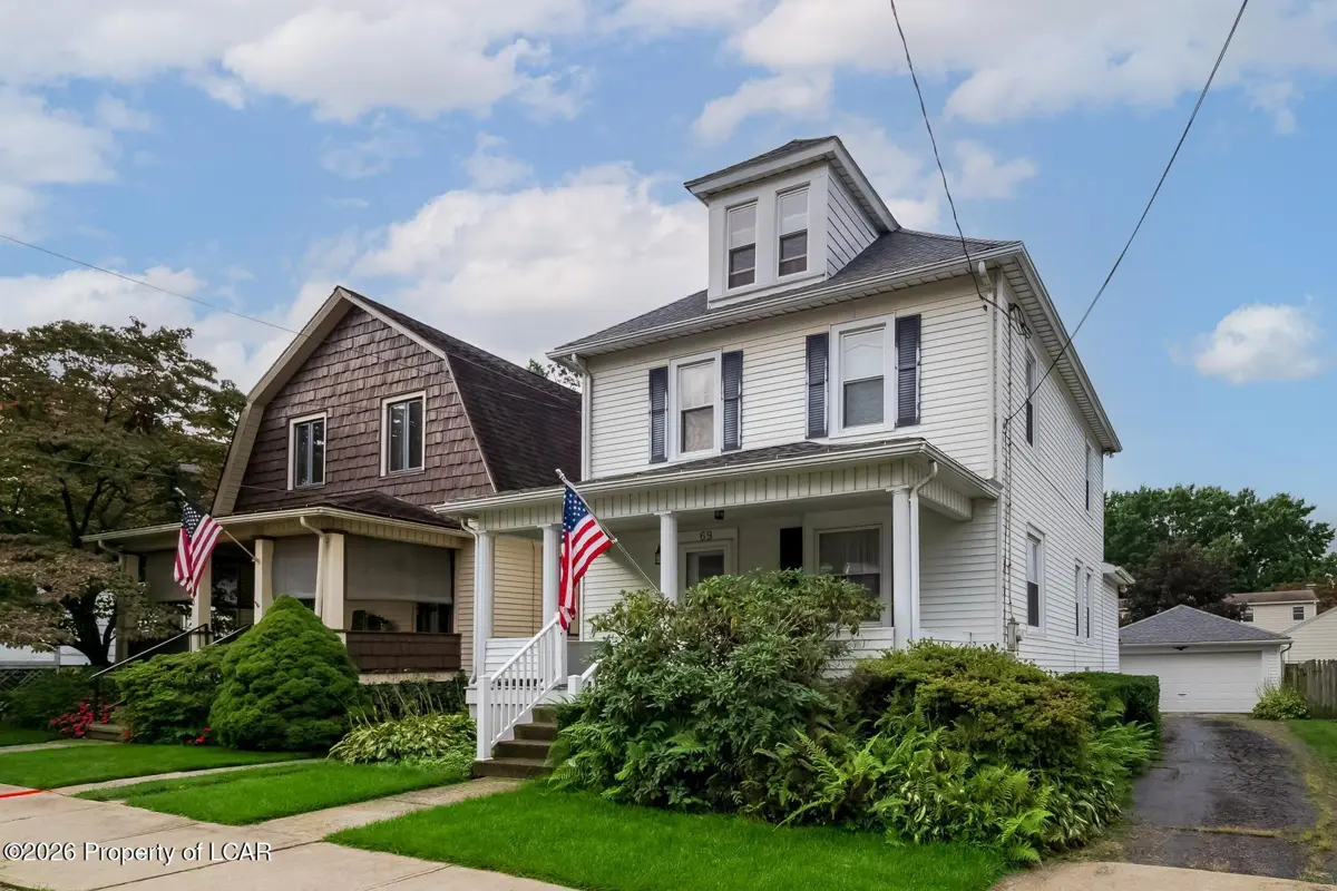 69 E Bennett Street, Kingston - 4 bed - 2 bath - 1,530 SF