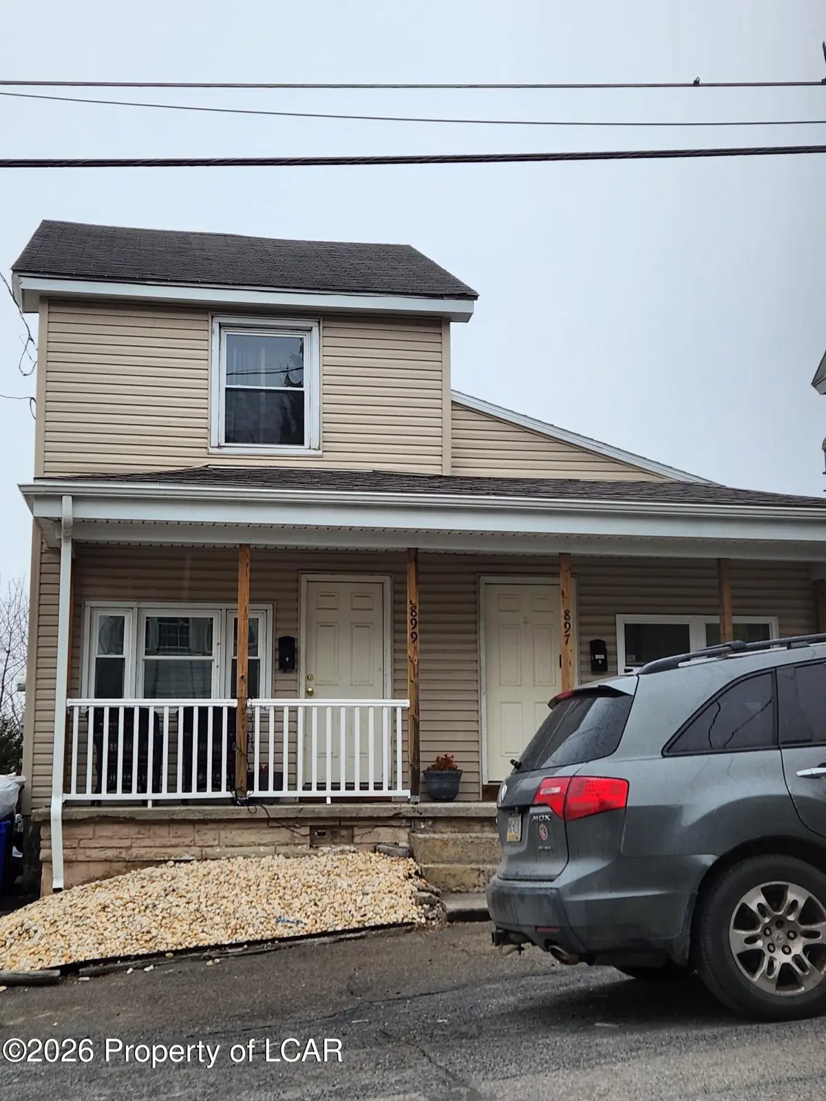 897 N Vine Street, Hazleton - 2,706 SF