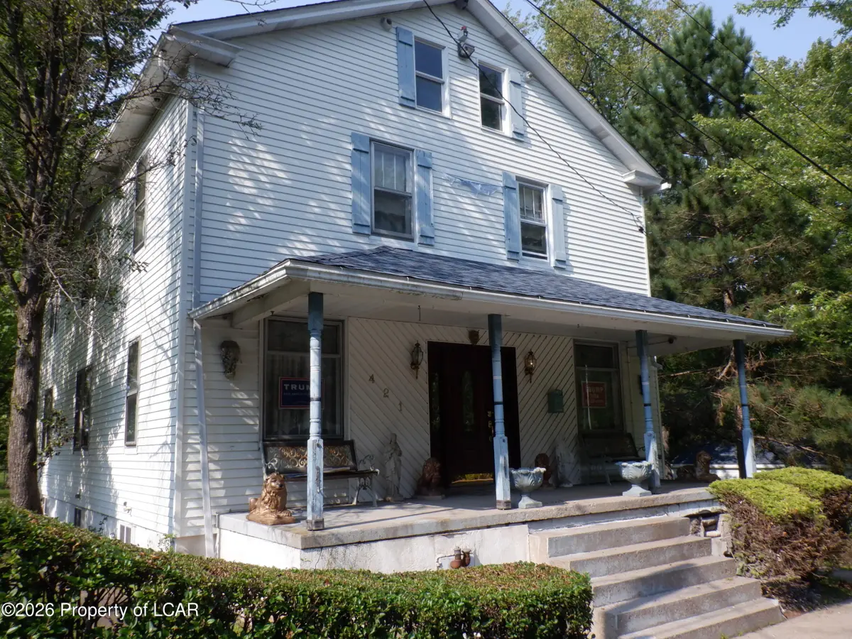 421 Carbon Street, Freeland - 4 bed - 2 bath - 2,536 SF