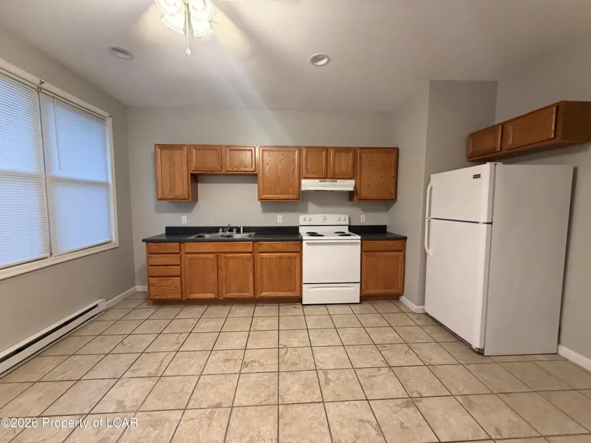 8 Arch Street F, Glen Lyon - 1 bed - 1 bath - 1,000 SF