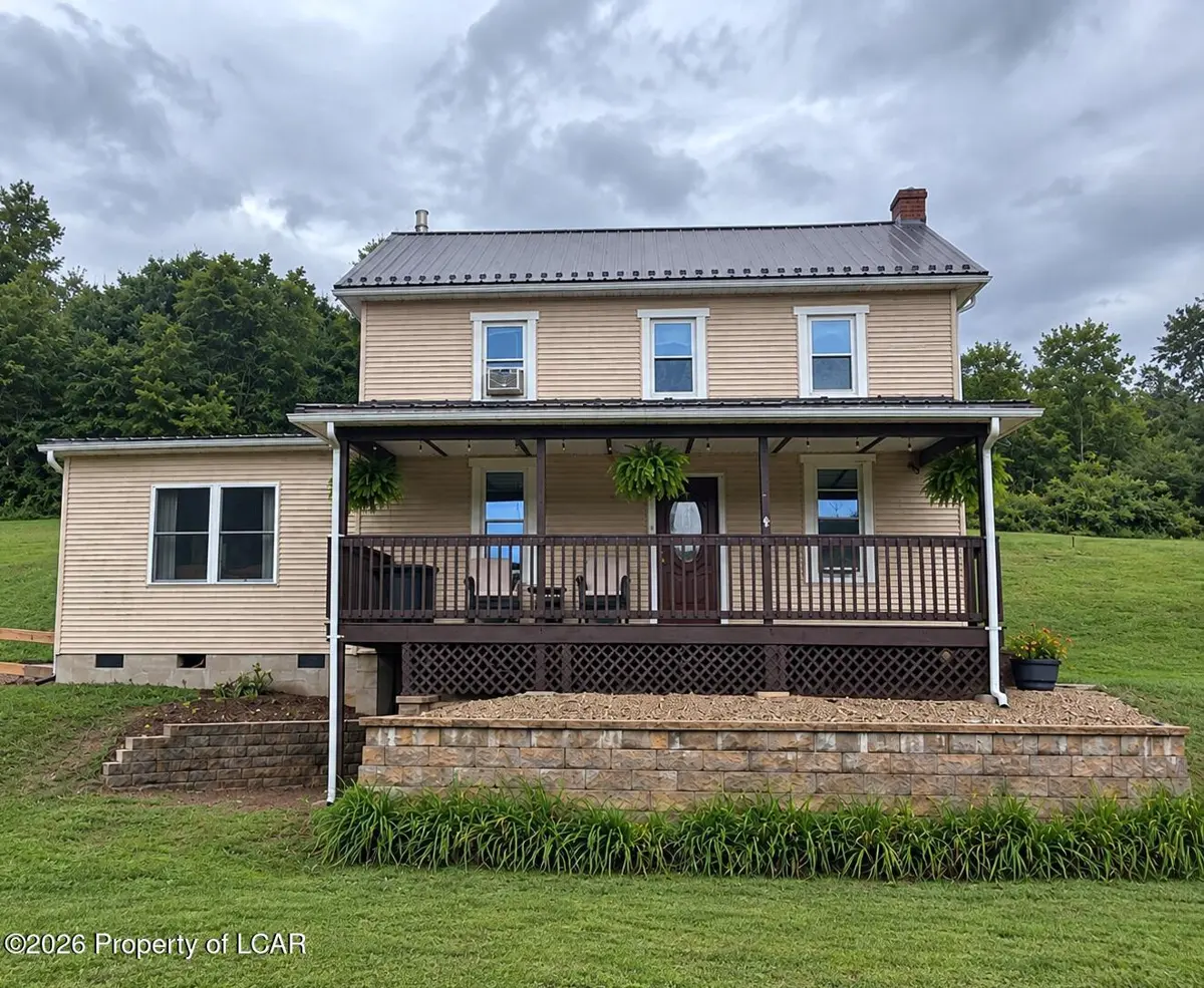 835 State Route 239, Benton - 5 bed - 2 bath - 2,113 SF