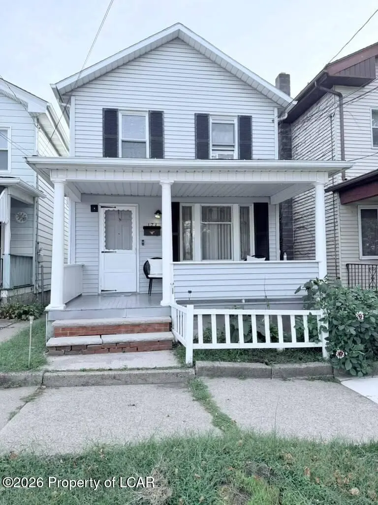 173 Austin Avenue, Wilkes-Barre - 3 bed - 1 bath - 1,152 SF