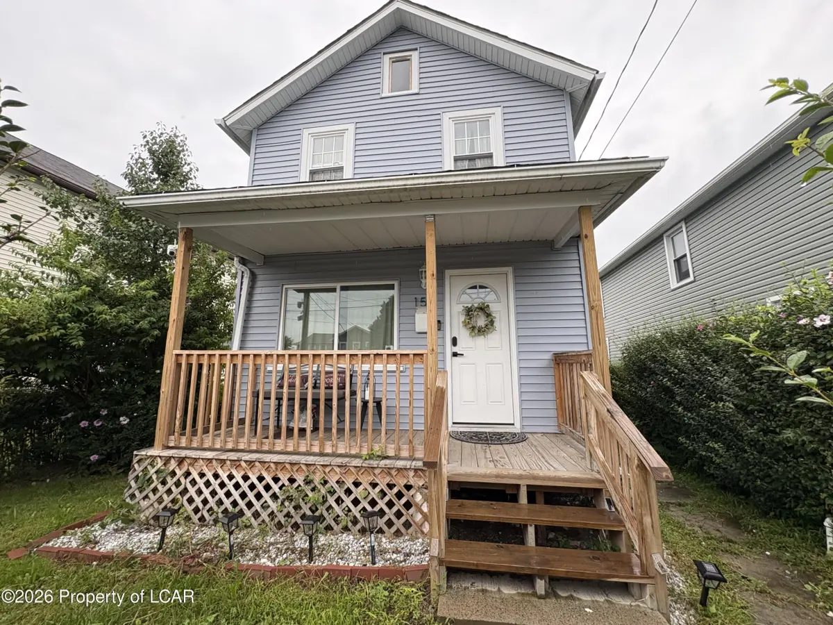 159 Lincoln Street, Exeter - 3 bed - 1 bath - 1,376 SF