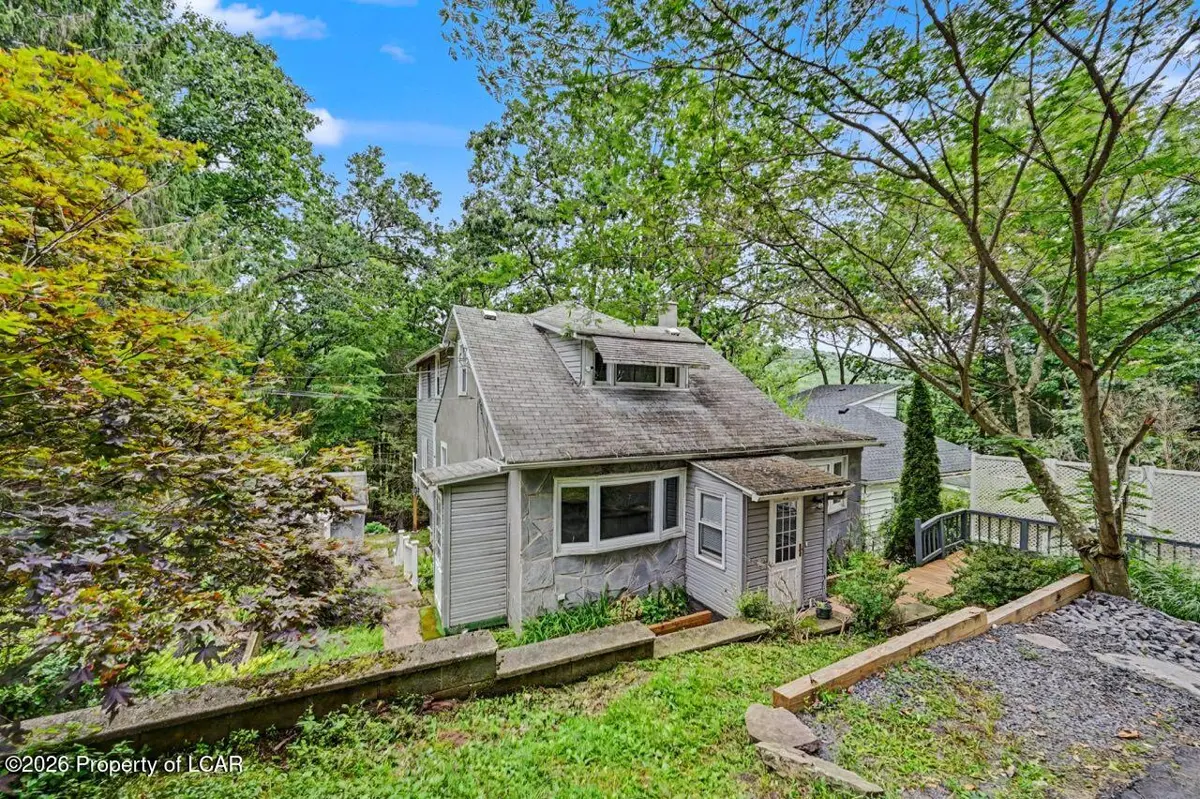 11 Willow Grove Street, Mountain Top - 2 bed - 2 bath - 2,507 SF