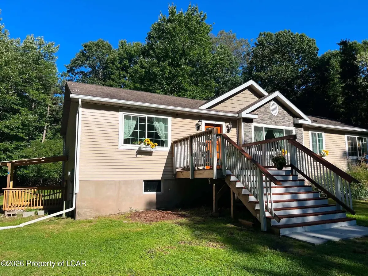 715 Foster Avenue, White Haven - 3 bed - 2 bath - 3,204 SF