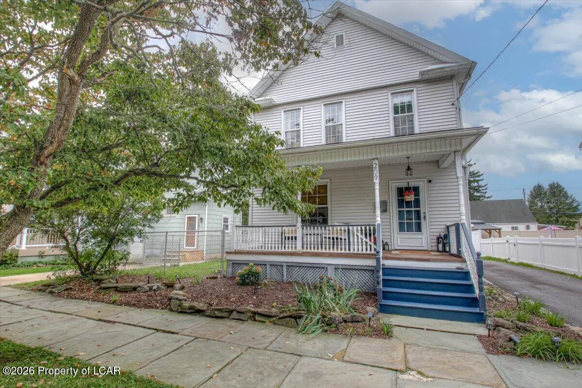 209 Delaware Avenue, West Pittston - 3 bed - 2 bath - 1,379 SF
