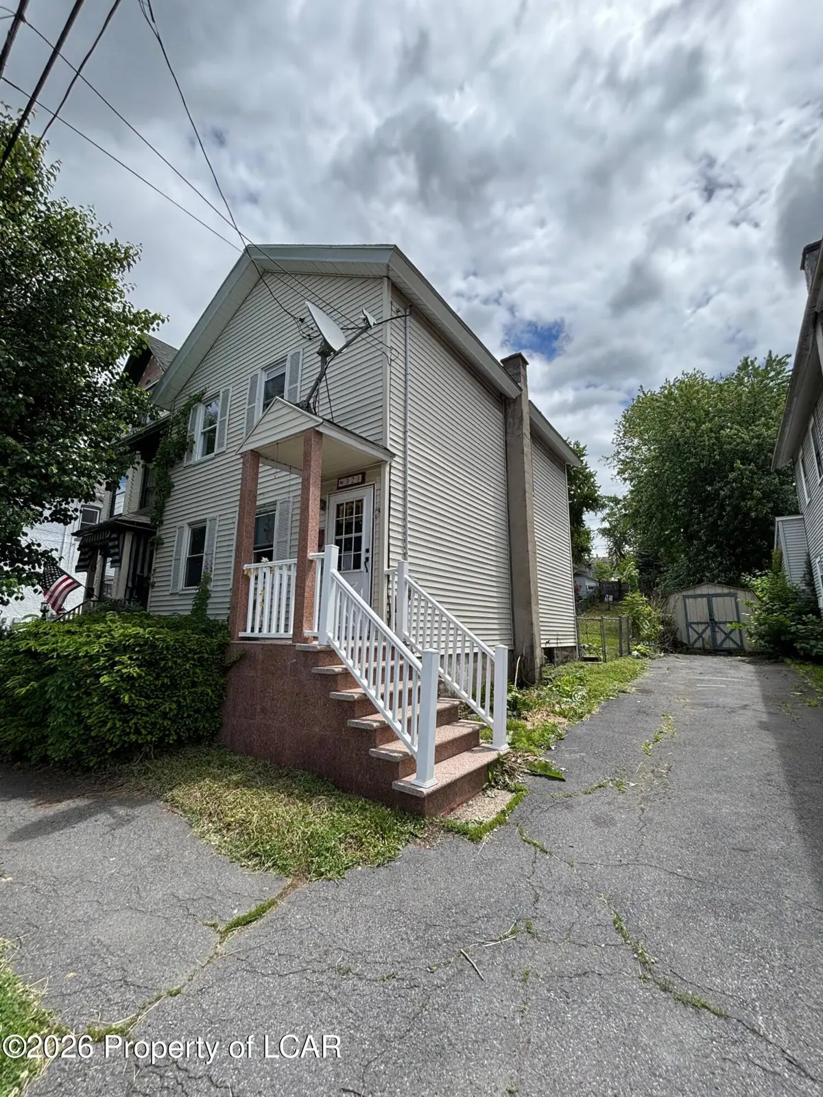 321 Prospect Avenue, Scranton - 4 bed - 1 bath - 1,890 SF