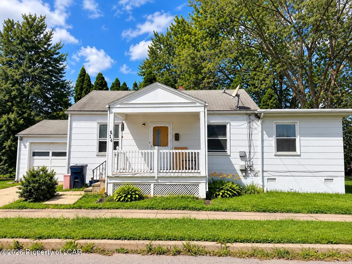 14 Dunn Street, Forty Fort - 3 bed - 1 bath - 1,662 SF