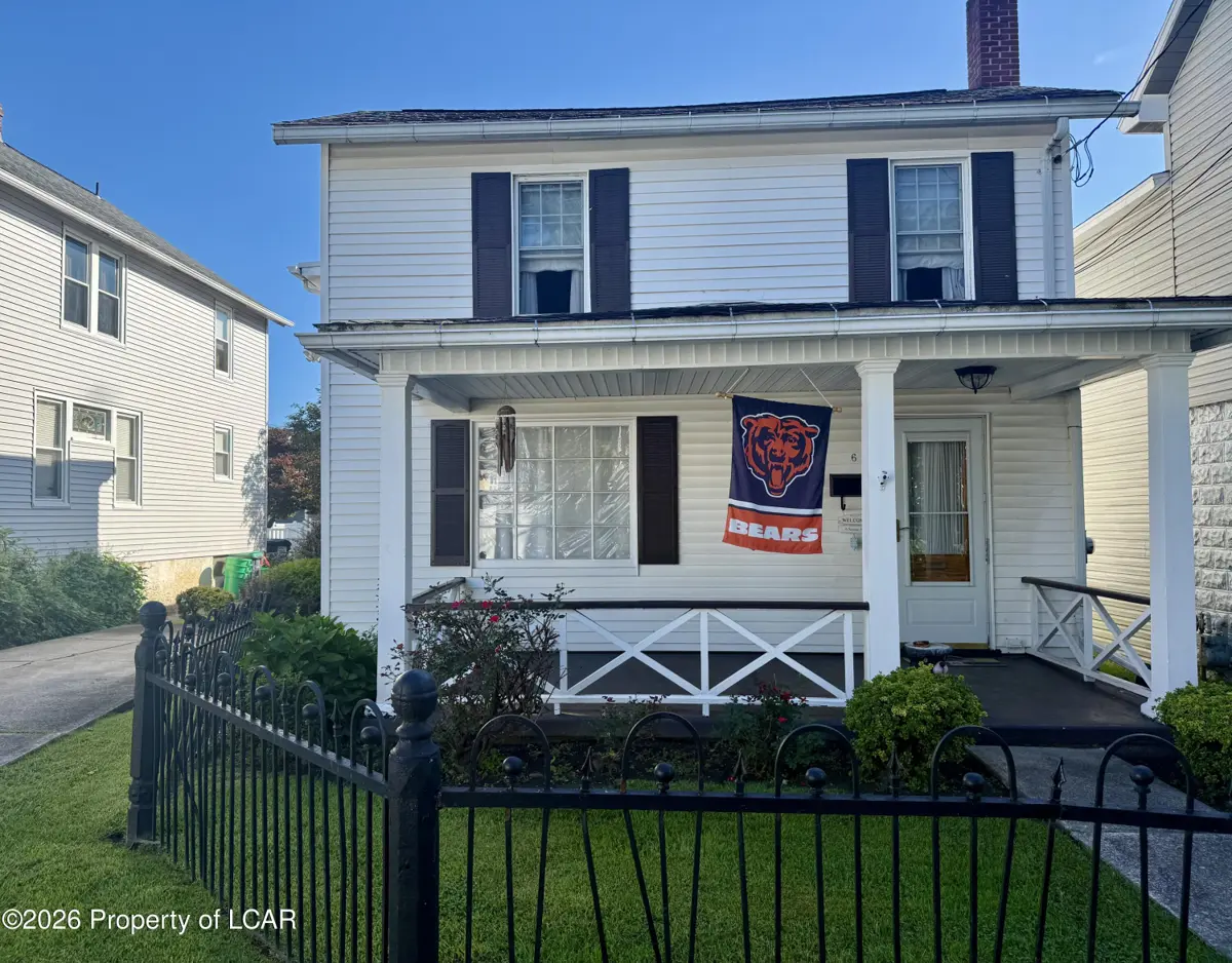 6 Nassau Street, West Pittston - 4 bed - 2 bath - 1,972 SF