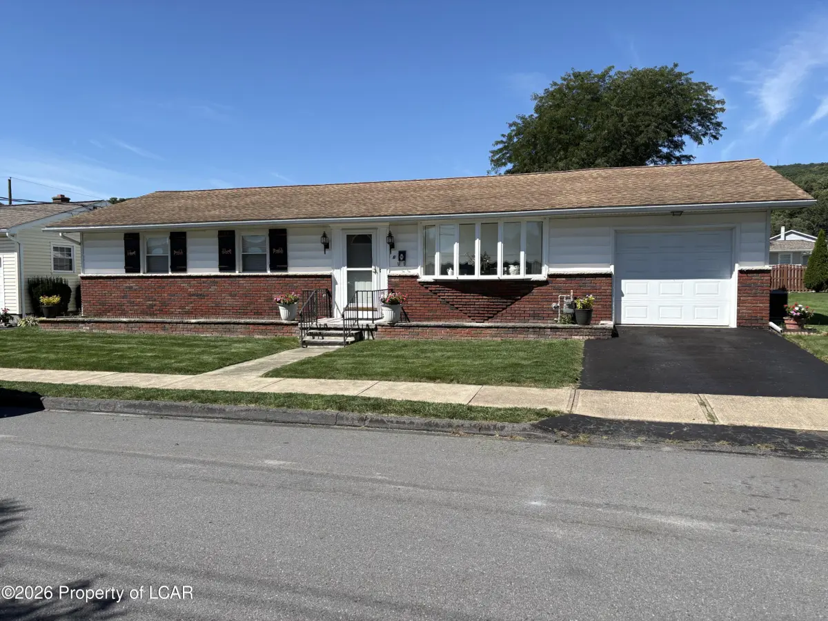 6 Jay Street, Swoyersville - 3 bed - 2 bath - 1,600 SF