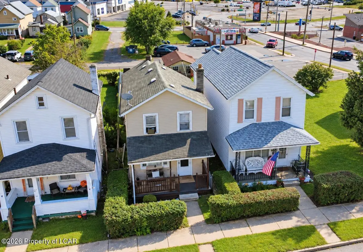 39 Maxwell Street, Wilkes-Barre in Wilkes-Barre