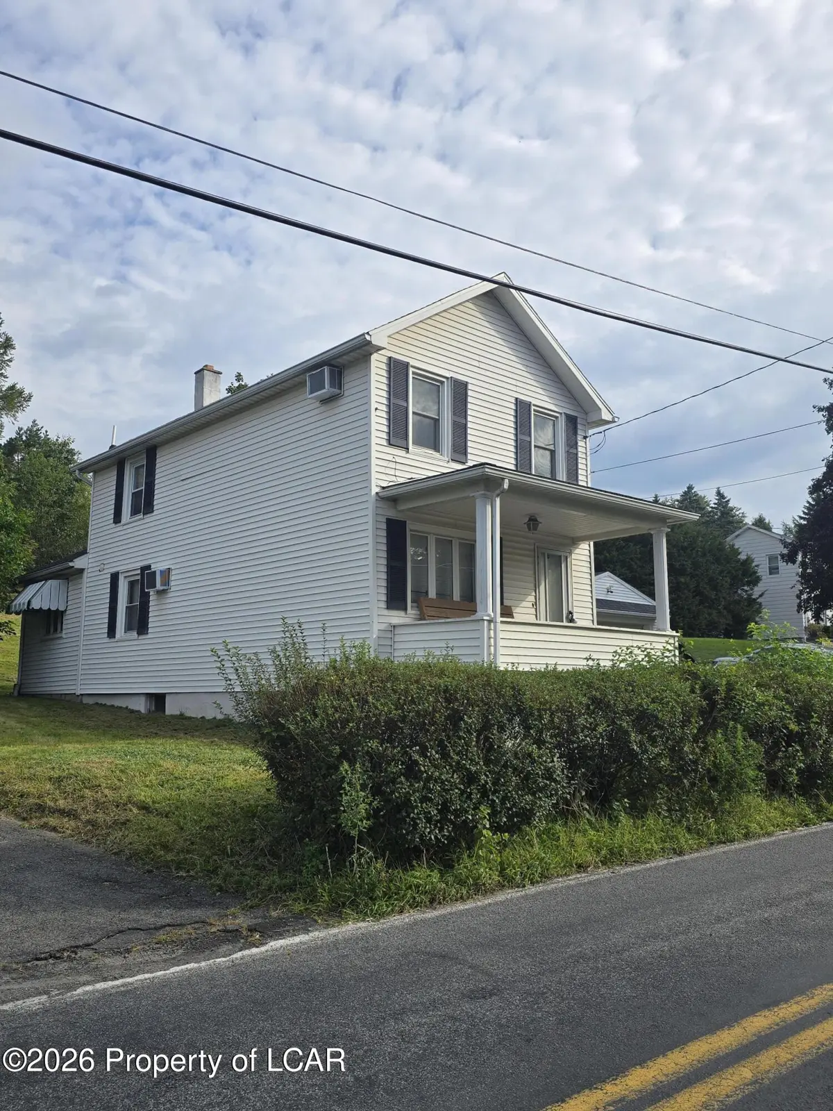 182 Ridgewood Road, Plains - 2 bed - 2 bath - 1,125 SF