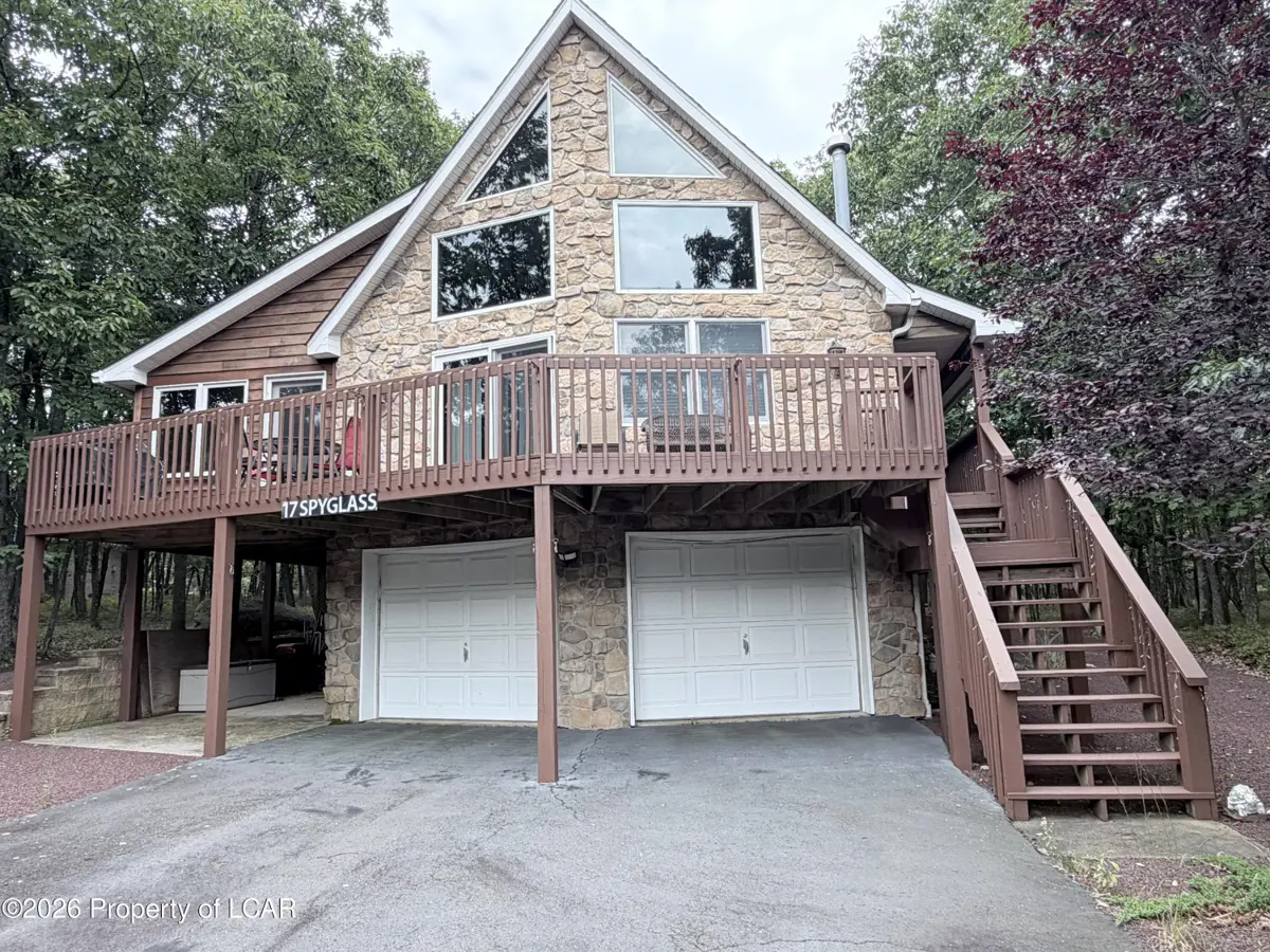 17 Spyglass Drive, Hazleton - 3 bed - 3 bath - 1,584 SF