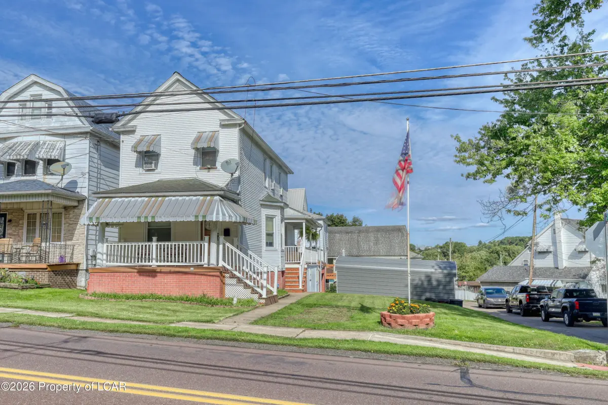 175 Robert Street, Nanticoke - 3 bed - 2 bath - 1,354 SF