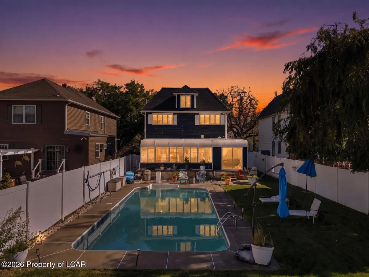 80 Division Street, Kingston - 4 bed - 3 bath - 2,303 SF