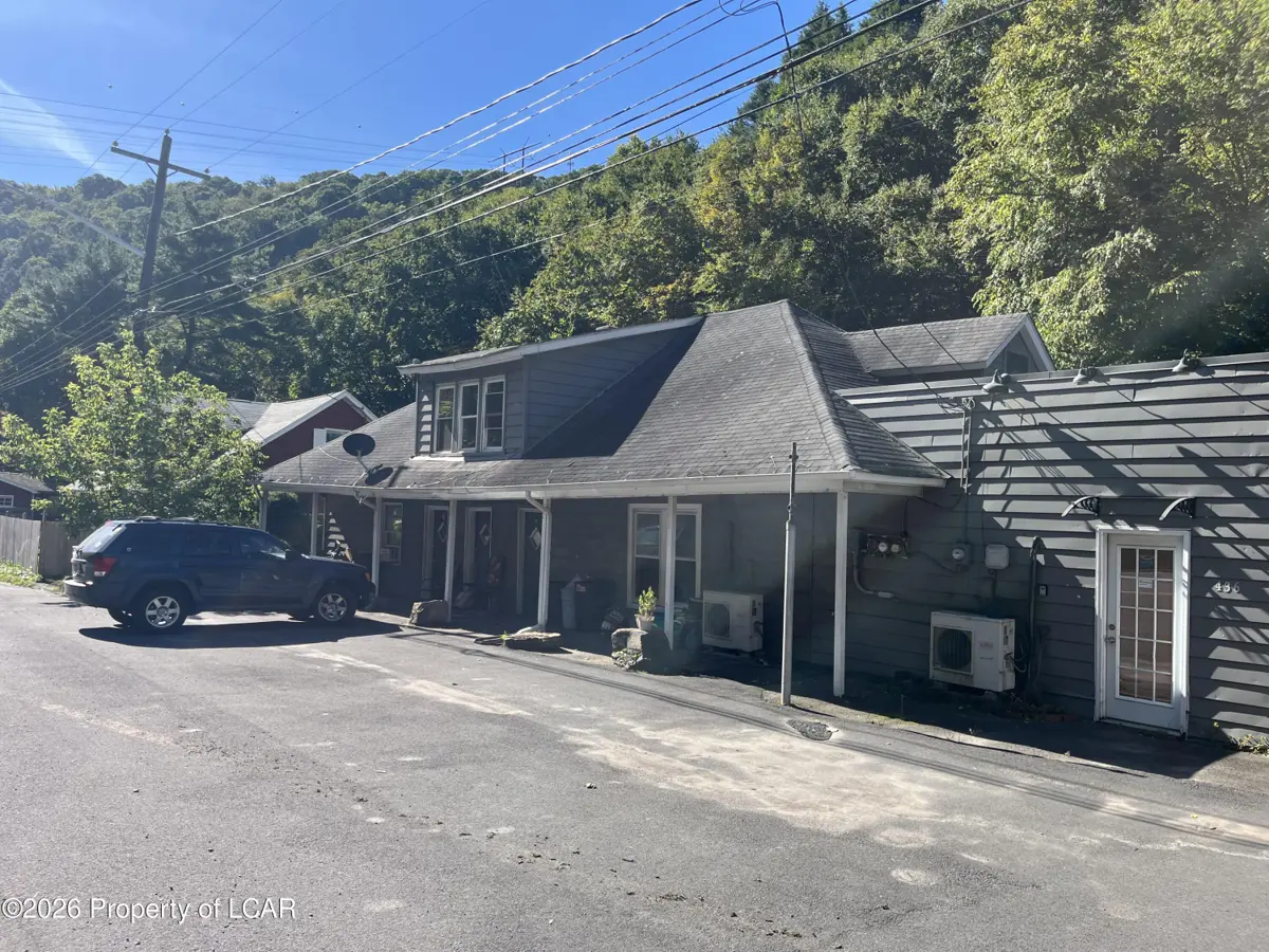 Shavertown - 3,000 SF