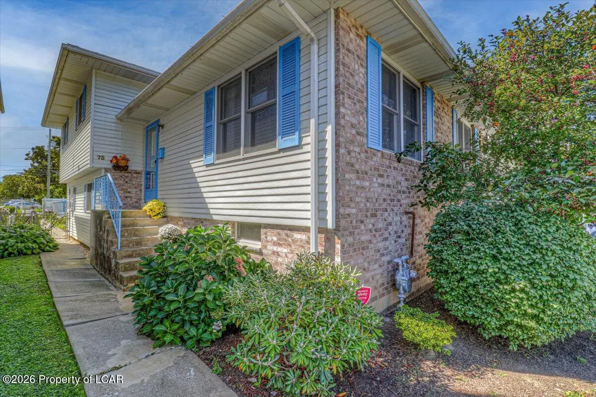 73 Girard Avenue, Plymouth - 4 bed - 2 bath - 1,992 SF