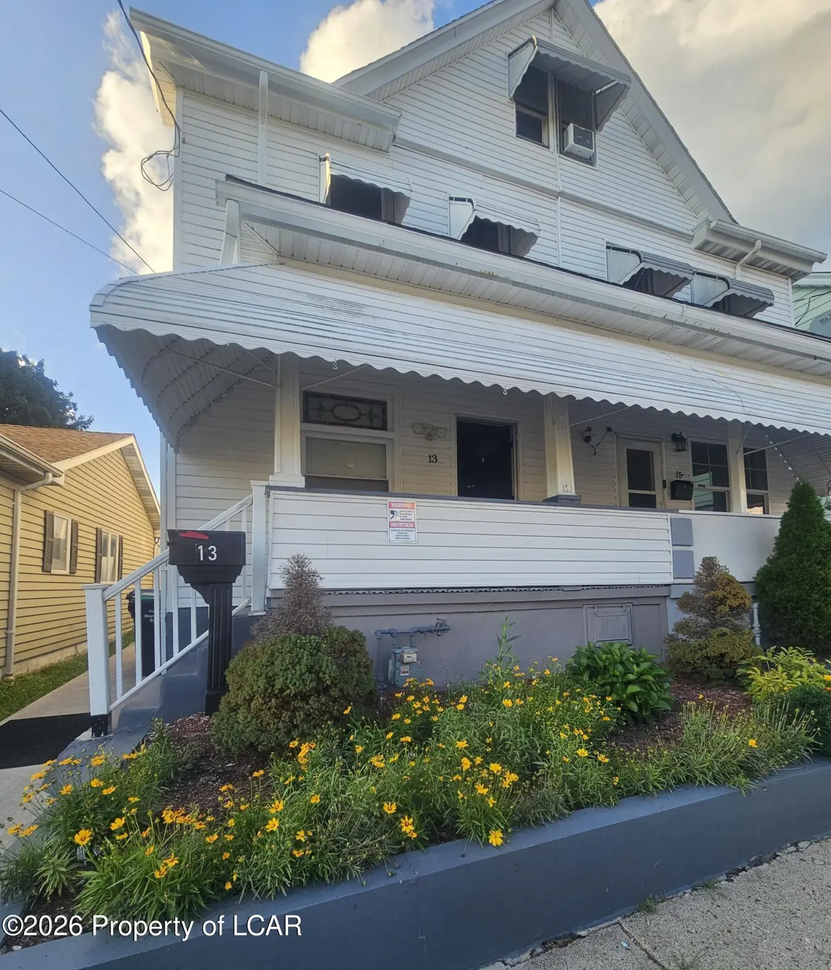 13 E Clay Avenue, West Hazleton - 4 bed - 1 bath - 990 SF