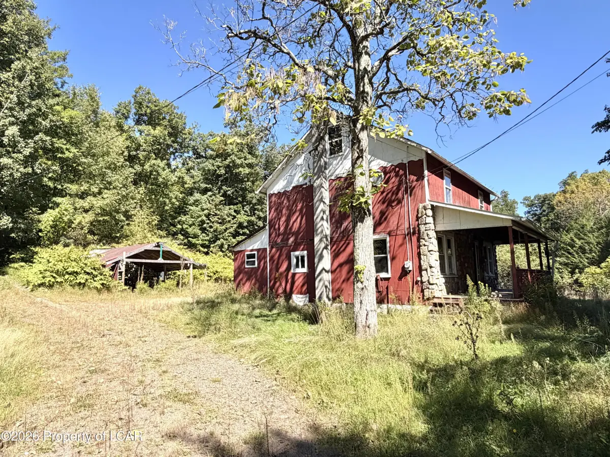 836 Pennsylvania 118, Sweet Valley - 2 bed - 1 bath - 1,344 SF