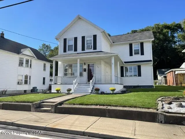 140 E State Street, Larksville - 3 bed - 2 bath - 2,013 SF