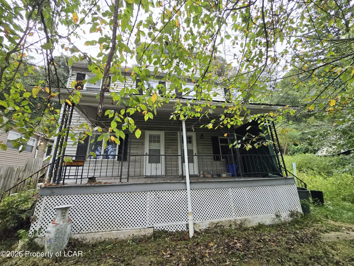 1021-1023 W Main Street, Plymouth - 2,220 SF