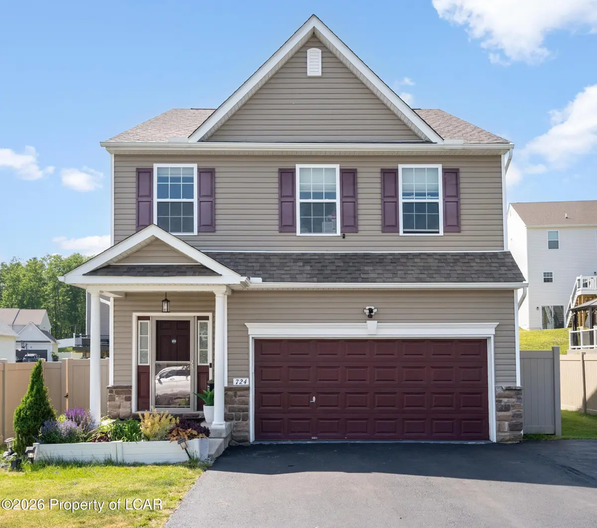 724 Quarry Road, Drums - 5 bed - 4 bath - 2,861 SF