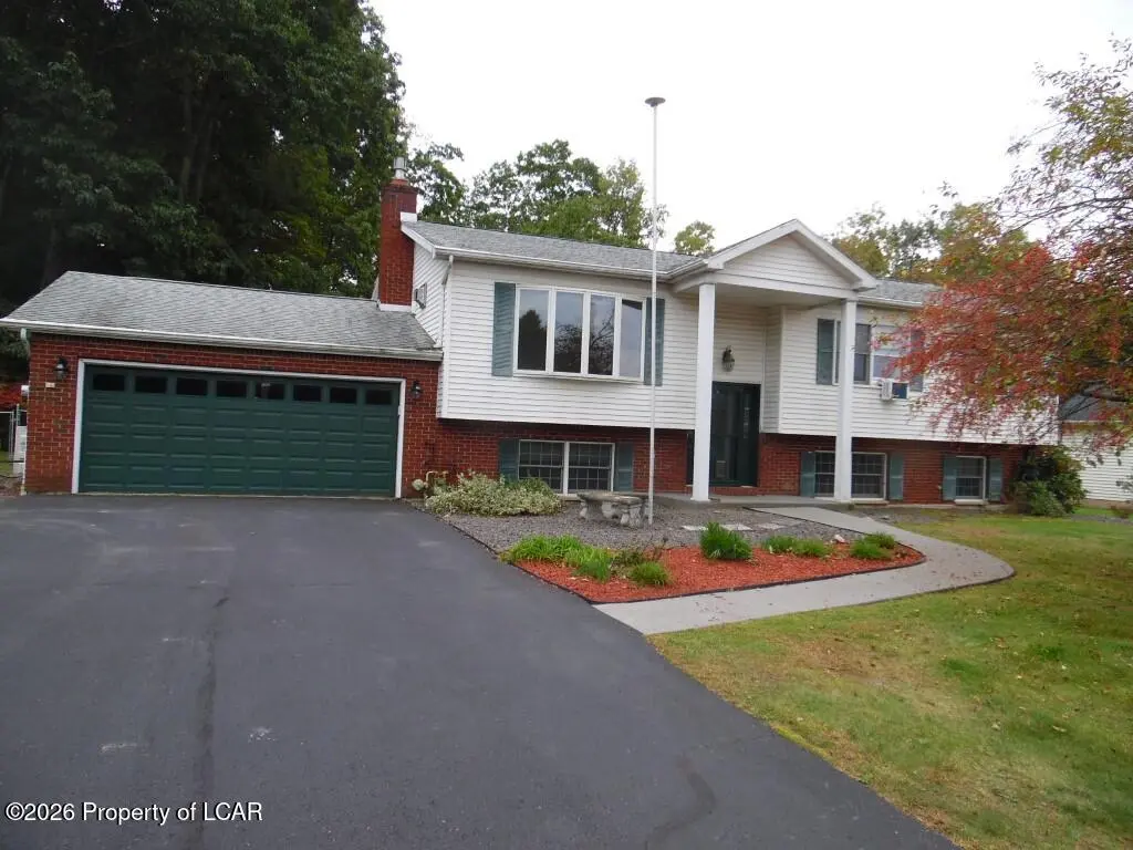 110 Sutherland Drive, Mountain Top - 5 bed - 3 bath - 2,558 SF