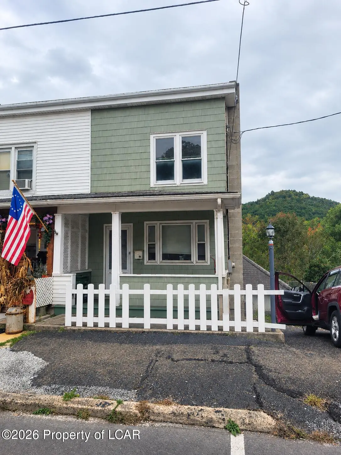 244 W Columbus Avenue, Nesquehoning - 2 bed - 2 bath - 1,330 SF