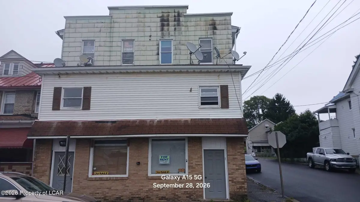721 N Vine Street, Hazleton - 2,892 SF