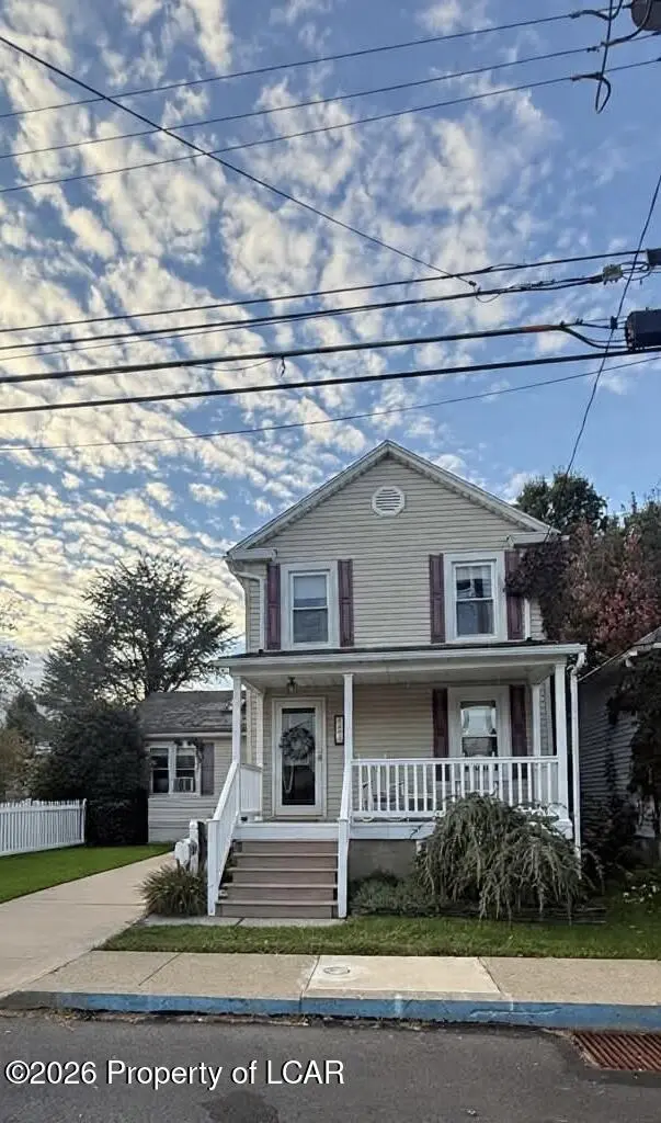 27 2nd Street, Larksville - 2 bed - 3153 bath - 2,525 SF
