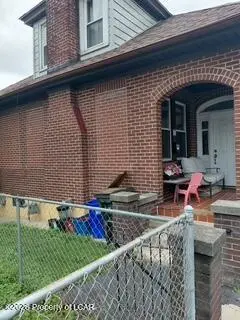 14 W 4th Street, Hazleton - 5 bed - 3 bath - 2,224 SF