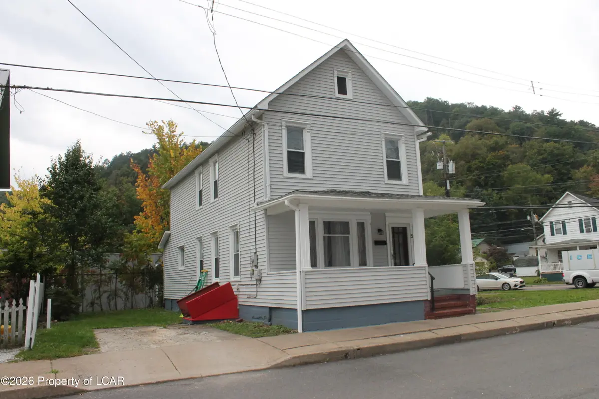 5 E Butler Street, Shickshinny - 3 bed - 2 bath - 1,443 SF