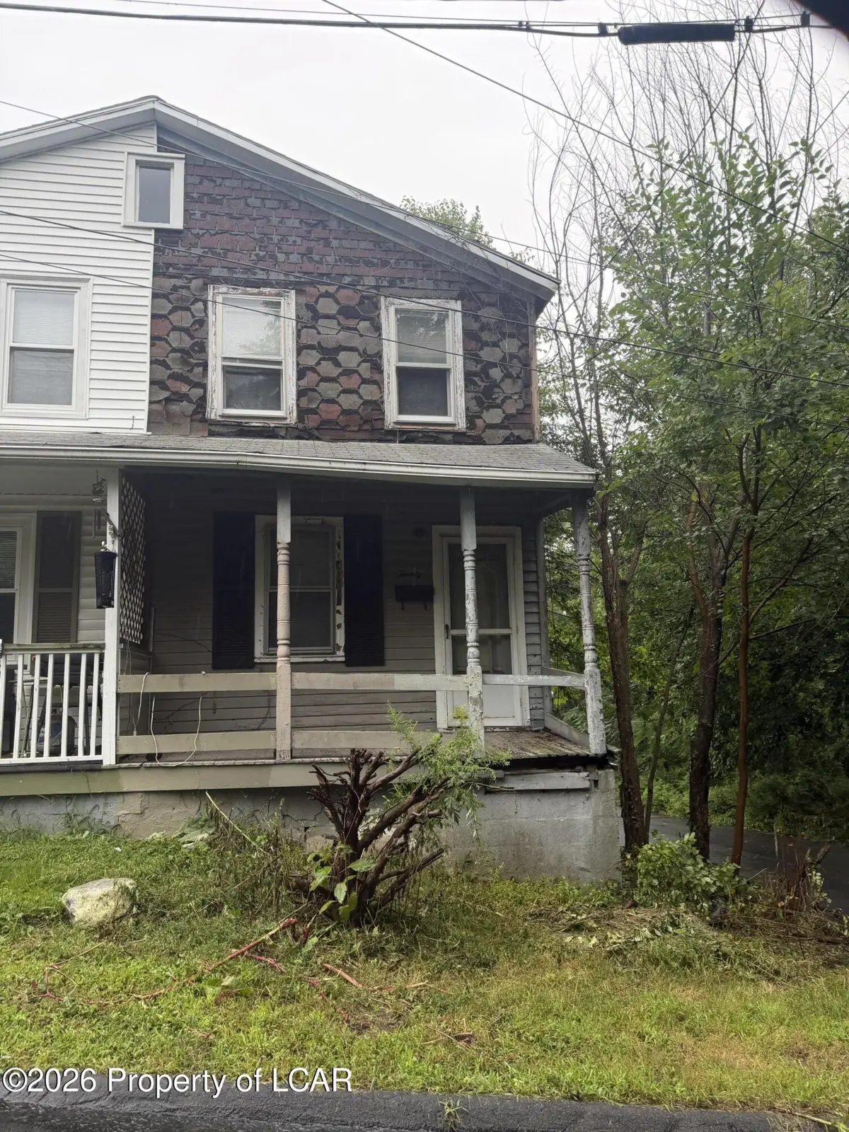 20 Huff Street, Wilkes-Barre - 2 bed - 1 bath - 896 SF