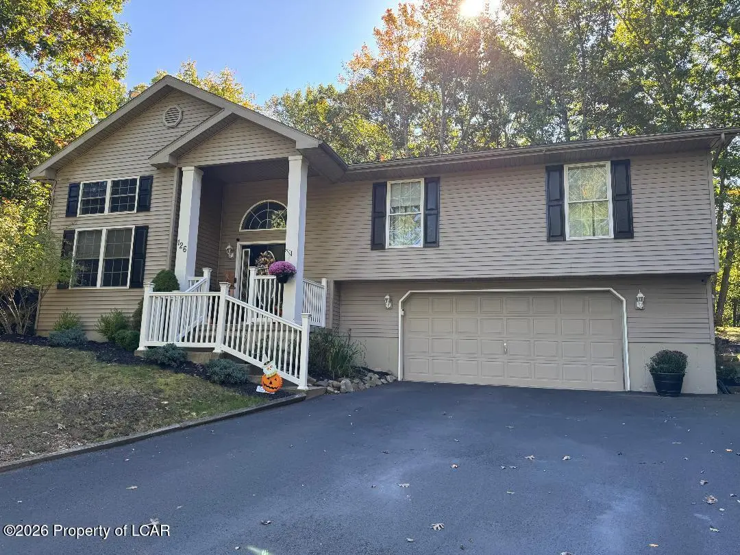 126 Debbie Drive, Drums - 3 bed - 3 bath - 1,900 SF