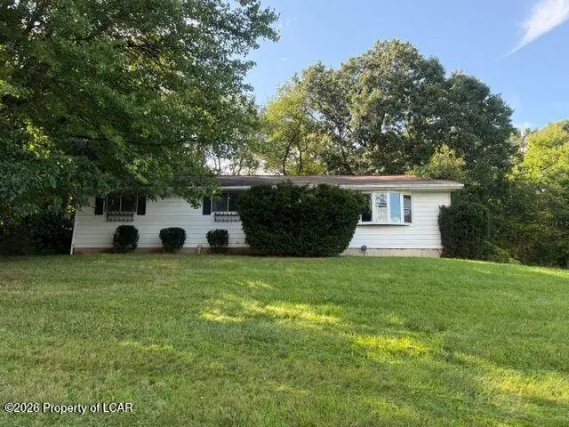 315 Sunrise Avenue, Plymouth - 3 bed - 2 bath - 1,296 SF