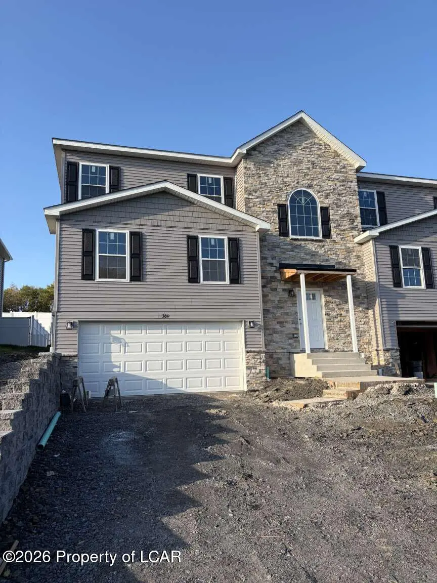 384 Colonels Road, Hanover - 4 bed - 3 bath - 2,200 SF
