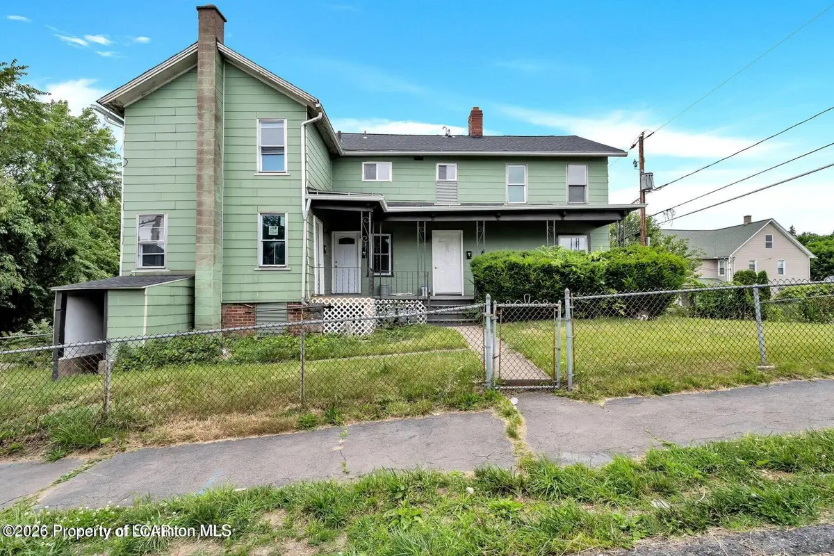 127 1/2 N Garfield Avenue, Scranton - 2 bed - 1 bath - 1,000 SF