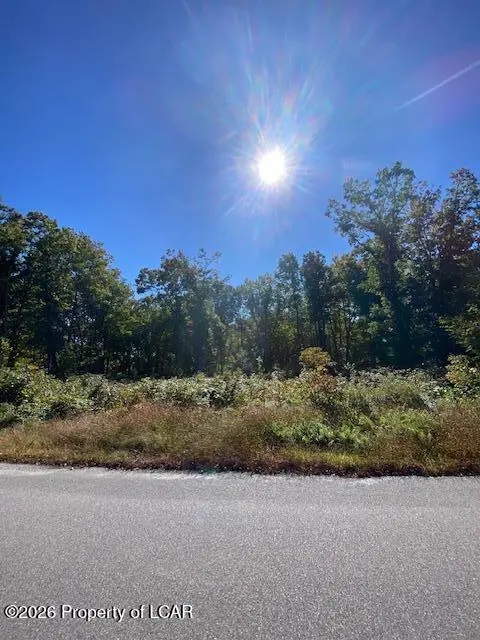 8 Wood Drive, Hazle Township